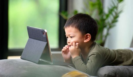 What Does the Bible Say About Screen Time?